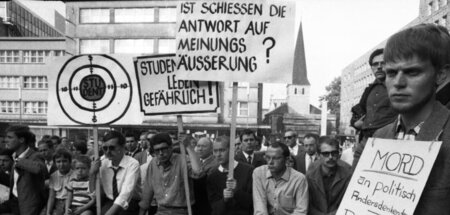 »Nicht vergessen, die Staatsmacht hat zuerst geschossen«: Die Er...