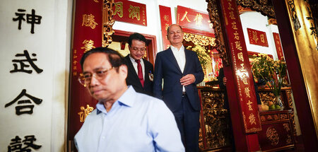 Besuch im Tempel: Der vietnamesische Premierminister Pham Minh C...