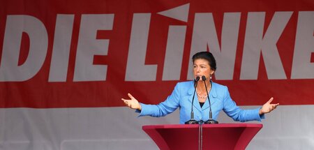 Was nun? Sahra Wagenknecht bei einem Wahlkampfauftritt in Schwer... Was nun? Sahra Wagenknecht bei einem Wahlkampfauftritt in Schwer...