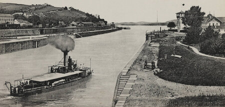 Im Donaukanal an der Nussdorfer Schleuse (Postkarte)