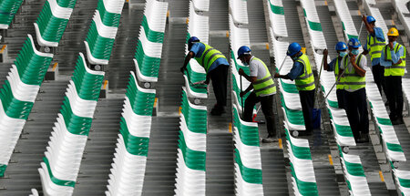 Arbeiter im neuen »Education City Stadium« in Doha (15.12.2019) Arbeiter im neuen »Education City Stadium« in Doha (15.12.2019)