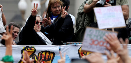 2019-03-25T0017TRMADP_3_ARGENTINA-ANNIVERSARY.JPG