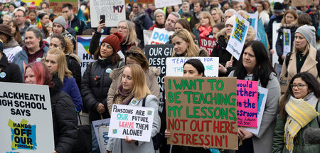 Protest von Lehrkräften, organisiert durch die University and Co...