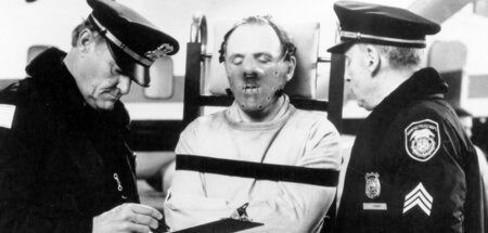 Anthony Hopkins spielt auch mit eingeschränkter Mimik, z. B. in ...