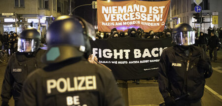 Demonstration im Gedenken an Silvio Meier in Friedrichshain (Ber...