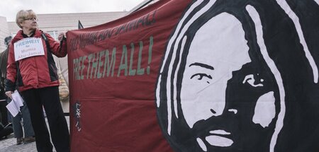 Demo für die Freilassung Mumias in Berlin