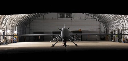Kein Hörensagen: Eine US-Drohne des Typs MQ-1C in einem Hangar i...