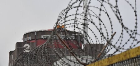 Unter russischer Kontrolle: Das Atomkraftwerk Saporischschja in ...