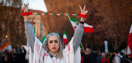 Solidarität mit den Protesten im Iran. Die Iranische Regierung l