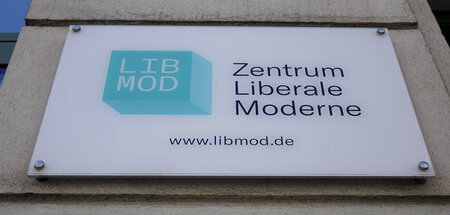 Moralwächter der Staatsmacht: Die Denkfabrik »Zentrum Liberale M... Moralwächter der Staatsmacht: Die Denkfabrik »Zentrum Liberale M...