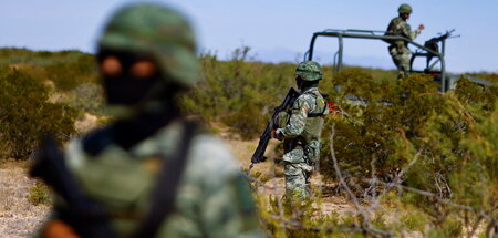Militärische Präsenz bei Mordermittlung: Streitkräfte stehen am ...