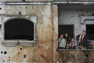 Momentaufnahme aus Rafah am Montag: Mindestens 11500 Gebäude wur... Momentaufnahme aus Rafah am Montag: Mindestens 11500 Gebäude wur...