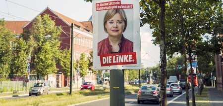 Linke-Wahlplakat in Berlin-Lichtenberg (2017) Linke-Wahlplakat in Berlin-Lichtenberg (2017)