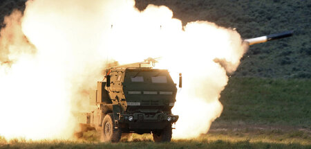 Gewollte Eskalation: Auch mit US-Raketenwerfern vom Typ »Himars«...