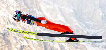 Da fliegt er hin: Simon Ammann