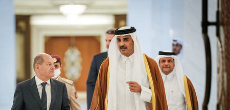 LNG-Shopping in Katar: Olaf Scholz mit Emir Tamim bin Hamad Al T...
