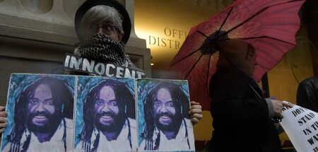 Soliaktion zur Freilassung Mumia Abu-Jamals in Philadelphia im D...