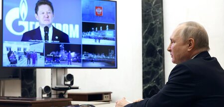 Putin spricht per Videokonferenz mit Alexej Miller, Chef des rus