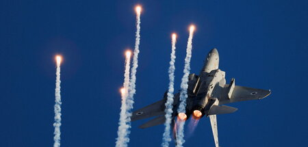 Bald mit Ziel Iran? Kampfjet der israelischen Luftwaffe bei eine... Bald mit Ziel Iran? Kampfjet der israelischen Luftwaffe bei eine...