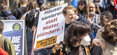 Demonstration gegen Mietpreiserhöhungen und für die Enteignung v...