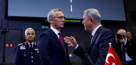 Erpressbar: NATO-Generalsekretär Stoltenberg lässt sich vom türk...