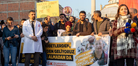 Protest für die Freilassung von Sebnem Korur Fincanci (Istanbul,...