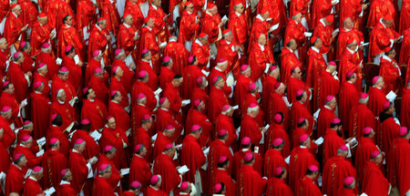 Endlich mal was los: Messe für Ratze im Vatikan (5.1.2023)