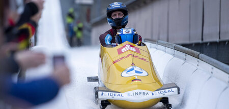 Lässt es etwas langsamer angehen: Francesco Friedrich (vorn, 7.1...