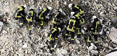 Suche nach Vermißtem dauert an – Feuerwehr am Montag auf den Trü...