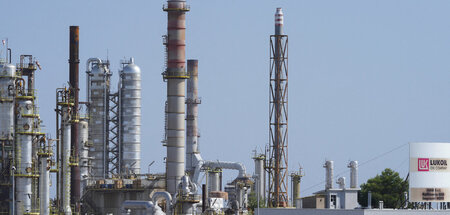 Verkauft, nicht beschlagnahmt. Lukoil-Raffinerie in Sizilien