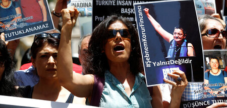 TURKEY-MEDIA.JPG
