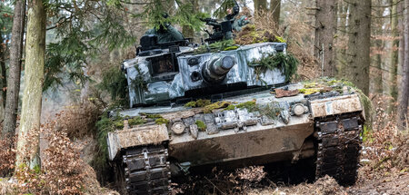 Lieferung von »Leopard 2«-Kampfpanzern an ukrainische Armee rück...