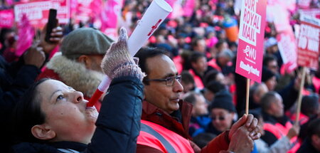 Beschäftigte der Royal Mail protestieren in London (9.12.2022)