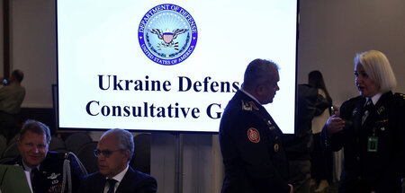 UKRAINE-CRISIS-USA-NATO.JPG