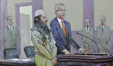 Ali Saleh Kahlah Al-Marri und sein Verteidiger Andy Savage am Di...