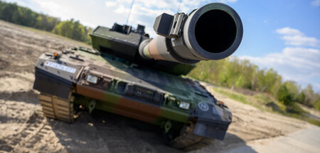 Werden fast alle selbst gebraucht: Kampfpanzer »Leopard 2« der d...