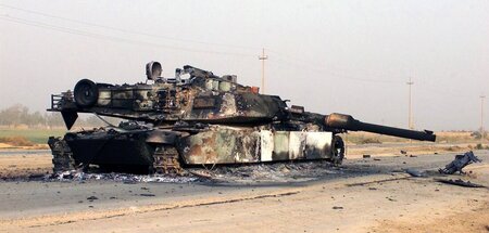 Zerstörter »Abrams«-Panzer im Dritten Golfkrieg (6.4.2003)