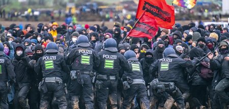 Werden härter bekämpft als die Erderwärmung: Tausende Kohlegegne...