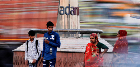 Überall präsent in Indien: Adani Group verlor nach US-Attacke fa...
