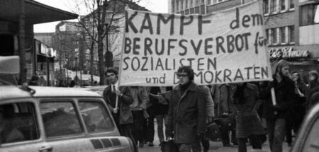 Demonstration gegen die Berufsverbote in Bochum (3.2.1972)