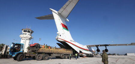 Auch aus Belarus wurde humanitäre Hilfe nach Syrien geschickt (L...