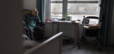 Jeder dritte fällt in Armut und ist auf Sozialhilfe angewiesen (...