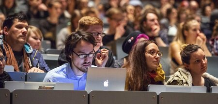 Im Hörsaal: Unerforschlich sind die Ratschlüsse des Allmächtigen