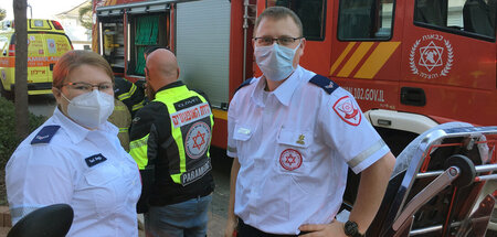 Muslime und Juden arbeiten gemeinsam als Sanitäterteam – »Re: No...