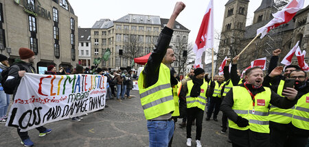 Zum »Verkehrswendeaktionstag« gingen Gewerkschafter und Klimasch...