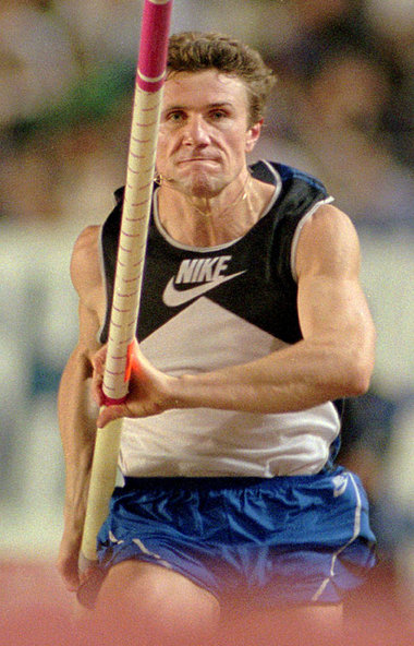 »Besondere Überlegenheit« – Bubka im September 1995 in Tokio »Besondere Überlegenheit« – Bubka im September 1995 in Tokio