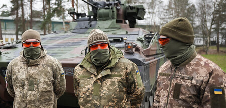Ausbildung ukrainischer Soldaten an deutschem Kriegsgerät (Munst... Ausbildung ukrainischer Soldaten an deutschem Kriegsgerät (Munst...