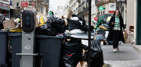 Mehr als 5.600 Tonnen Abfall blieben in Paris bisher ungesammelt...