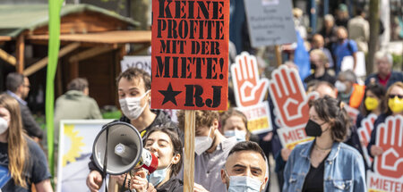 Renditegetriebene Wohnungsunternehmen treiben Demonstranten auf ... Renditegetriebene Wohnungsunternehmen treiben Demonstranten auf ...