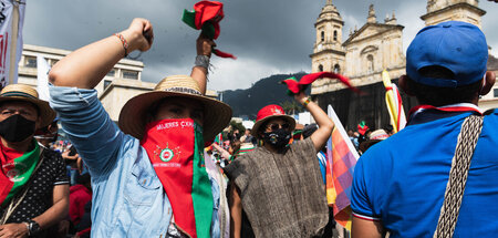 Indigene Demonstranten aus der Region Cauca, die dem CRIC (Conse...